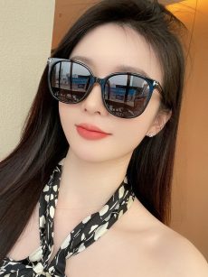 2025 new fashion trend all-match Tom Ford sunglasses TF8521