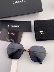 2025 New Fashion Trend All-match Chanel Sunglasses CH7067