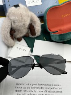 2025 new fashion trend all-match Gucci sunglasses G8882
